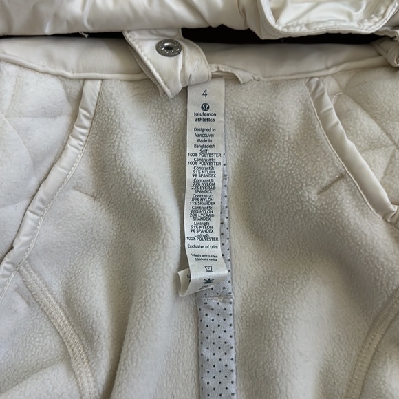 Lululemon Fleecy Keen Jacket II in Ghost 4 RARE Unicorn 🦄 - Picture 10 of 16